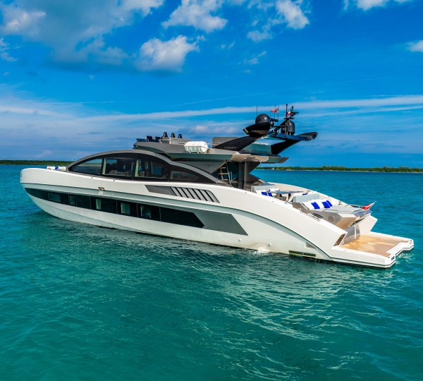 Fast Yacht M7 By Canados