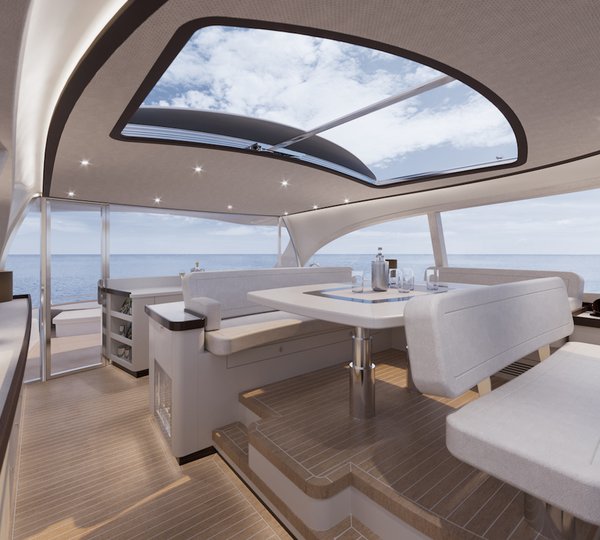 Flybridge Dining Area