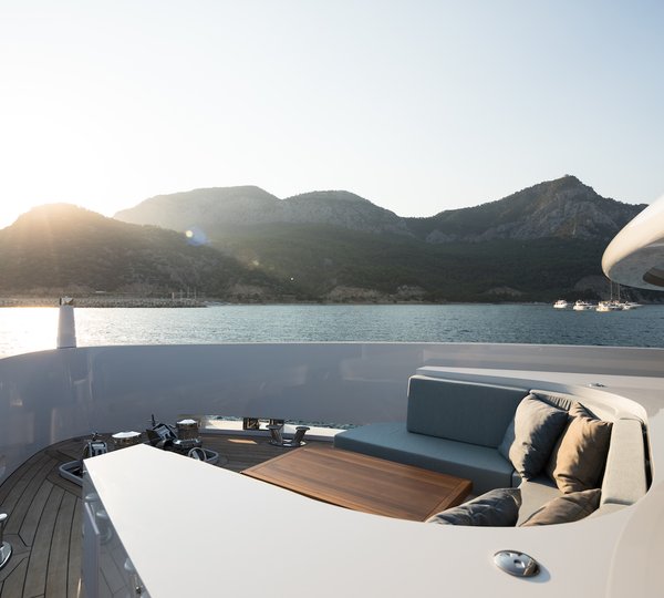 Foreward Bridge Deck Seating Area