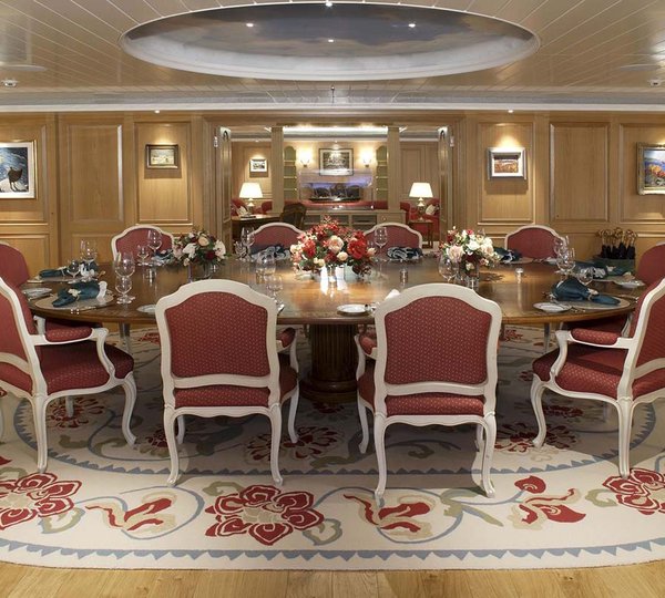 Formal Dining Area Set Up