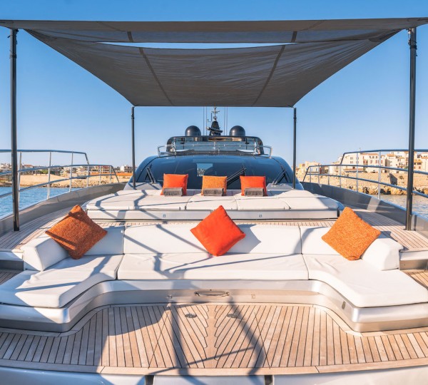 Forward Sunbathing  Area