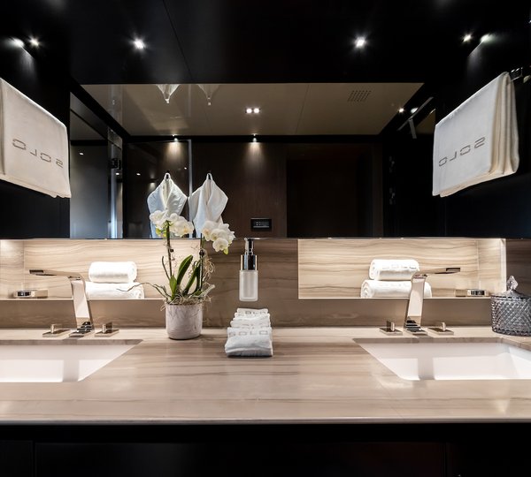 Guest Cabin Ensuite Detail