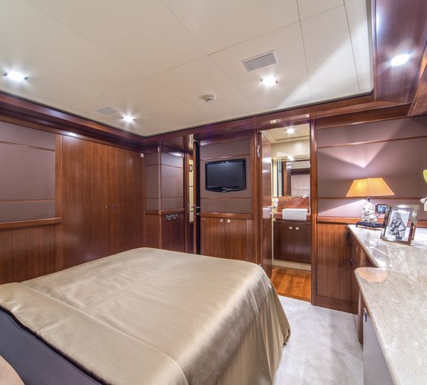 Guest Double Cabin