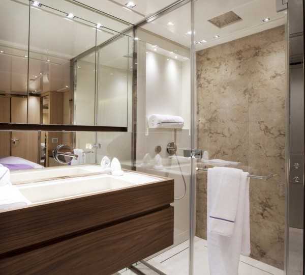 Guest Suite  - Bathroom