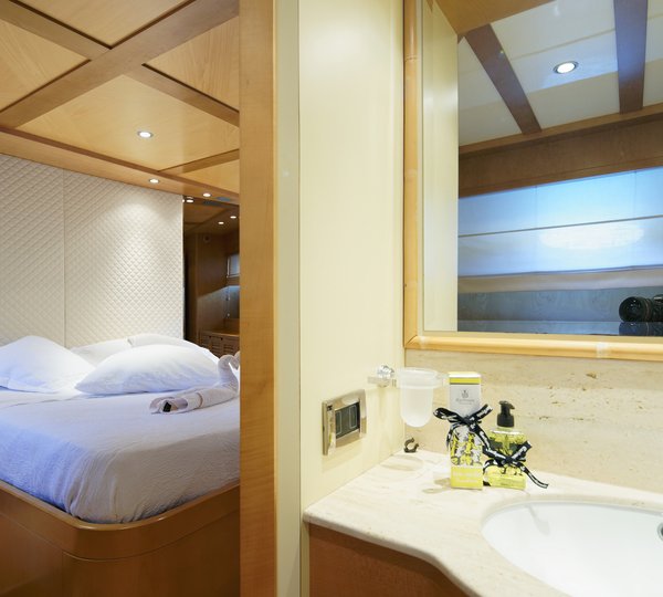 Guest Suite With Bathroom