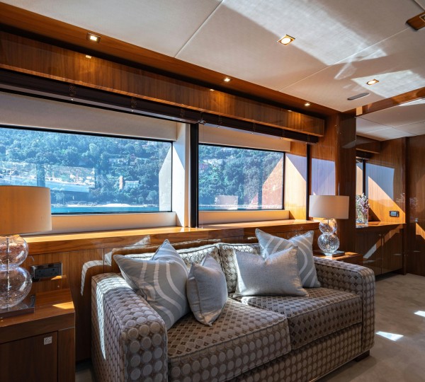 Master Stateroom seating