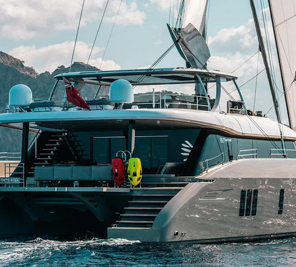 VIVA LA VIDA sailing