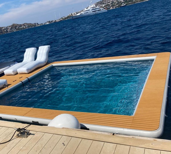 Inflatable Swimming Pool