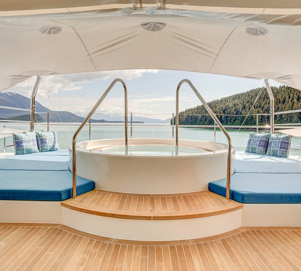 Jacuzzi With Magnificent Views