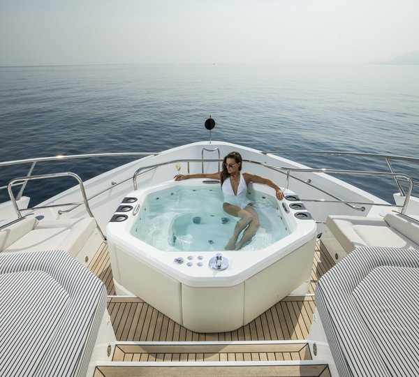 Lifestyle In Jacuzzi