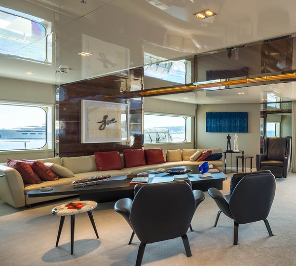 Lounge With Coffee Table And Comfortable Seating