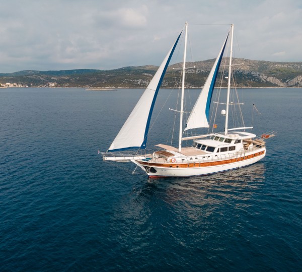 Luxury Gulet SEA BREEZE