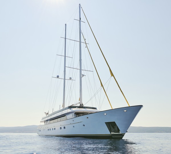 Luxury Yacht ANIMA MARIS