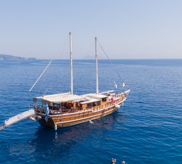 Luxury Yacht HARMONIA