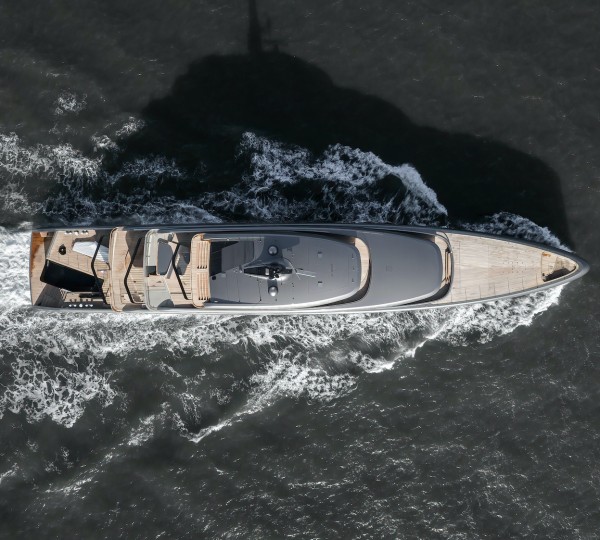 Luxury Yacht OBSIDIAN Cruising On The Sea