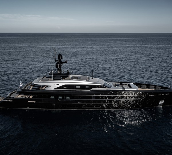 Luxury Yacht OLOKUN