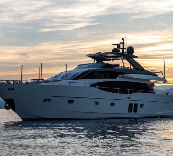 Luxury Yacht PAP'S TOY III