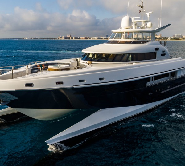 Luxury Yacht SPIRIT