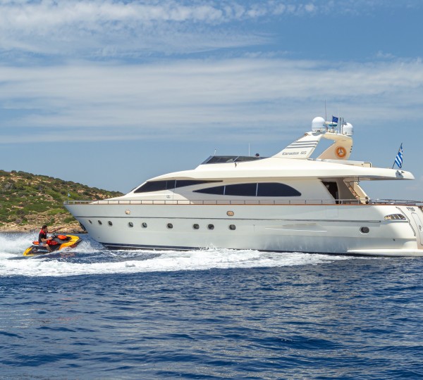 Luxury Yacht VYNO