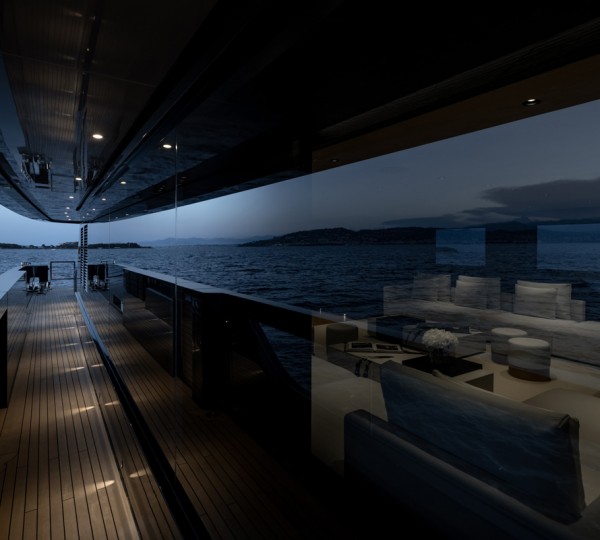 Main Deck - Side Deck