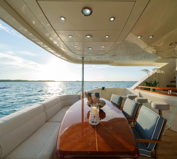 Main Deck Aft Dining