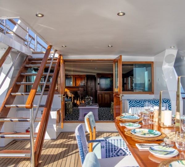 Main Deck Dining  