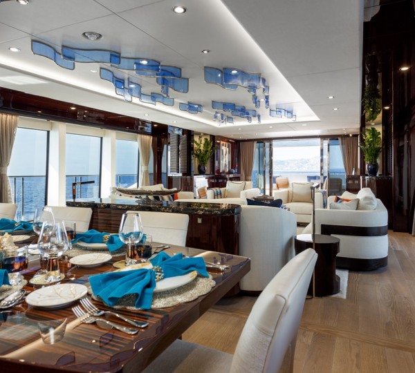 Main Deck Dining