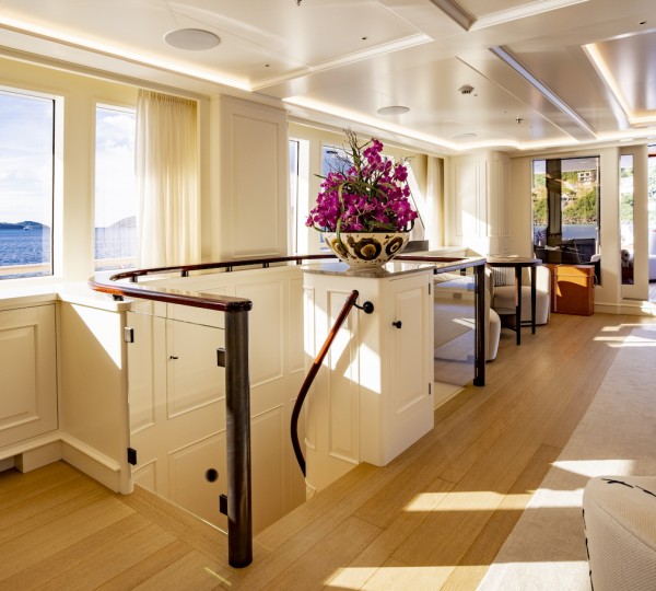 Main Deck Saloon Lounge