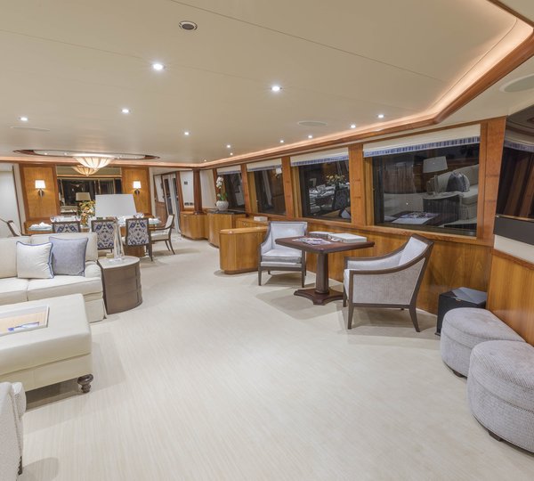 Main Saloon Seating And Games Table