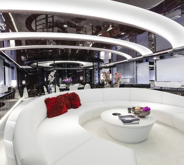 Main Saloon With Circular Sofa