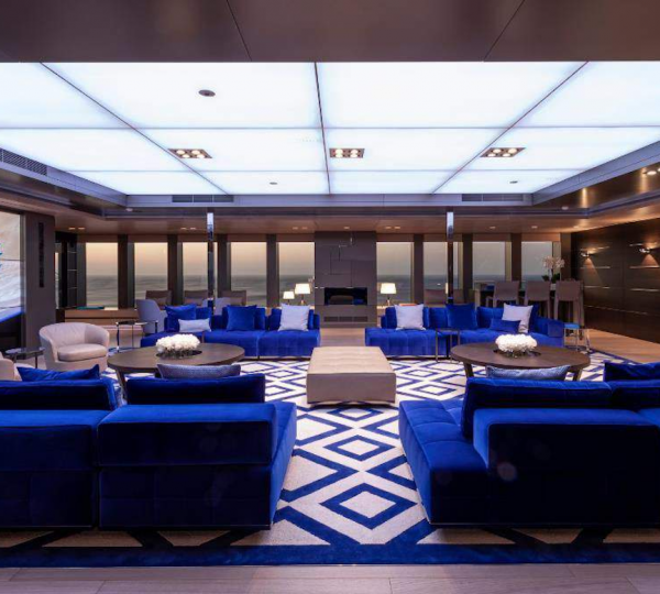 Main Saloon With Huge Screen