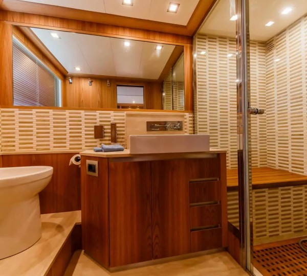 Master Cabin - Ensuite With Shower