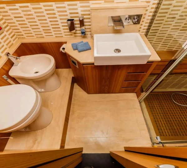 Master Cabin - Ensuite