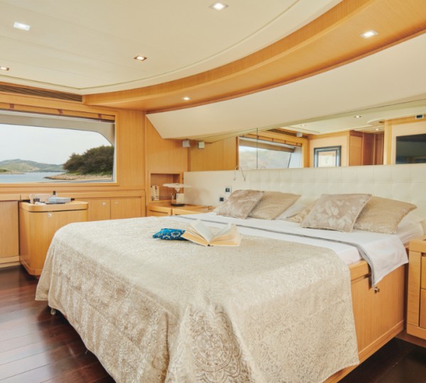 Master Cabin In Main Deck