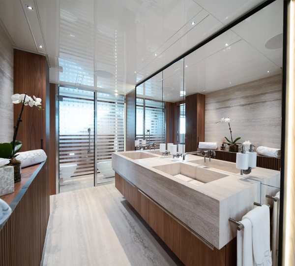 Master Ensuite Bathroom