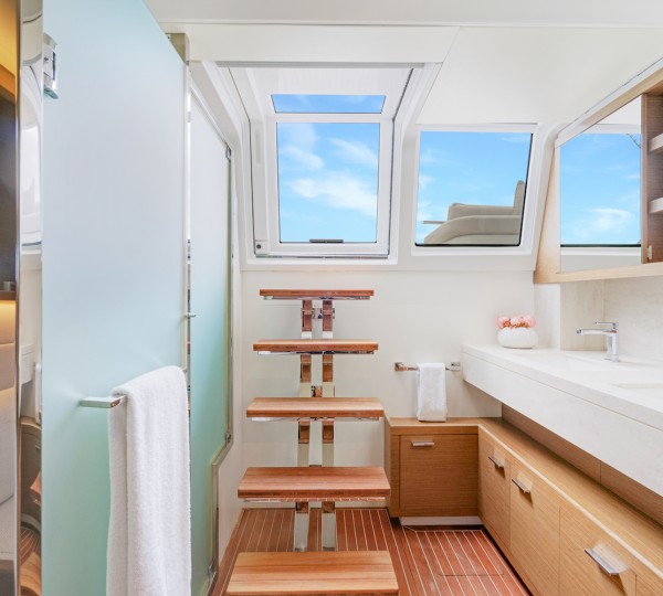 Master Guest Cabin Bathroom