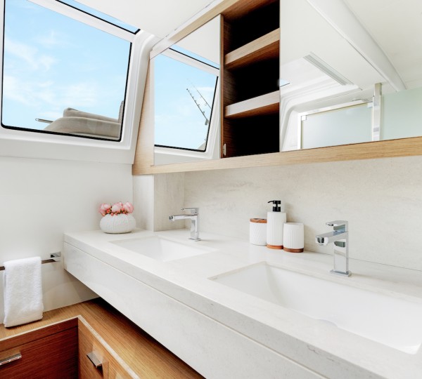 Master Guest Cabin Bathroom With Two Sinks