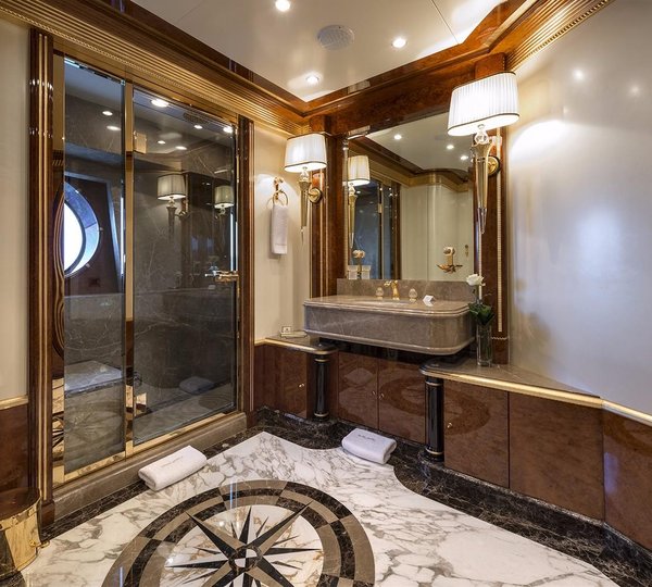 Master Suite Bathroom