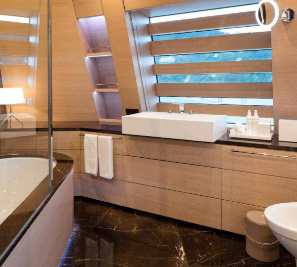 Master Suite Bathroom