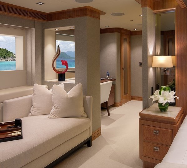 Master Suite Lounger And Study