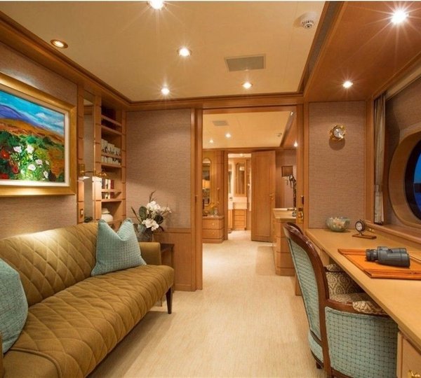 Master Suite Study:office