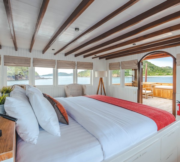 Master Suite With Amazing Views