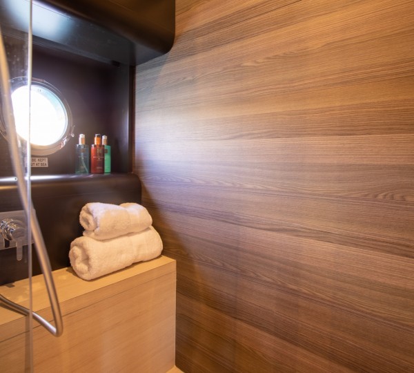 Guest bathroom shower