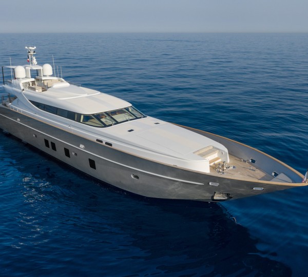 Motor Yacht A2