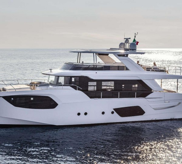 Motor Yacht A4A