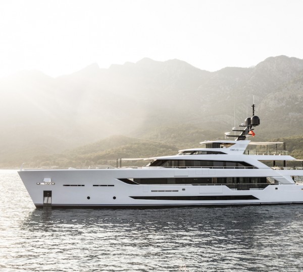 Motor Yacht AL WAAB