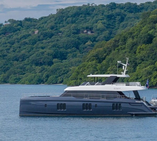 Motor Yacht COLIBRI