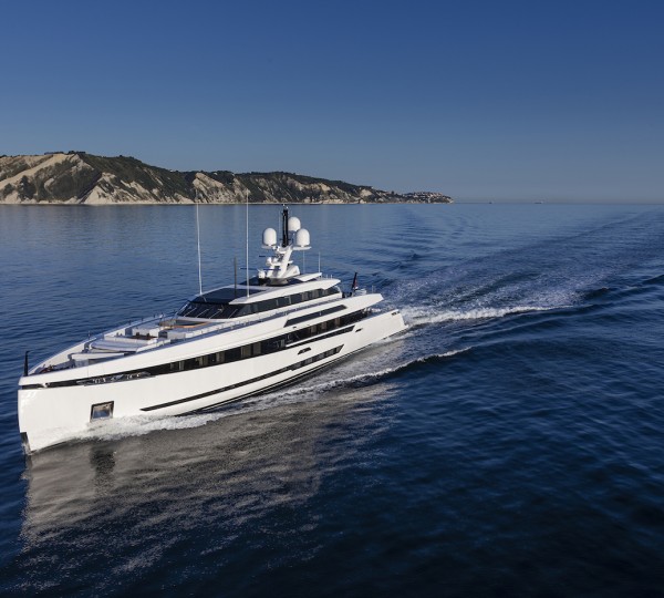 Motor Yacht K2
