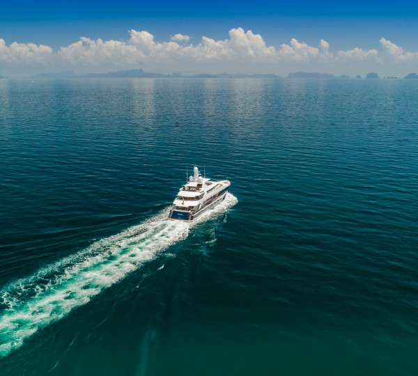 Motor Yacht LADY AZUL