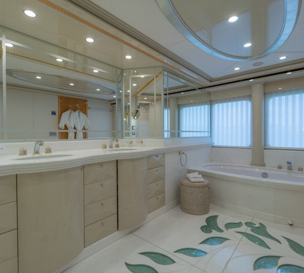 master suite - ensuite